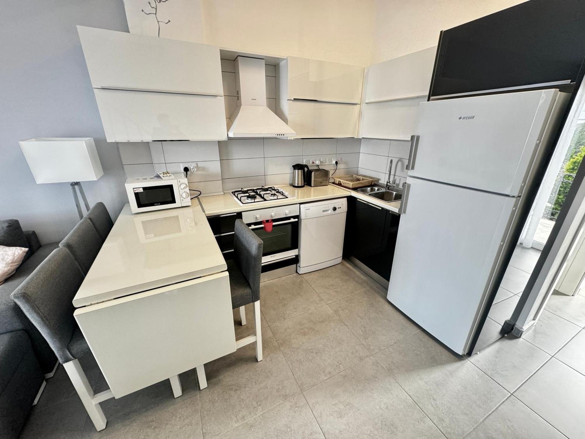 Carrington Holidays Кирения Екстериор снимка